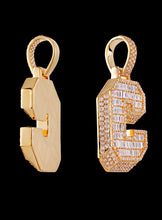 Load image into Gallery viewer, Diamond initial C Pendant
